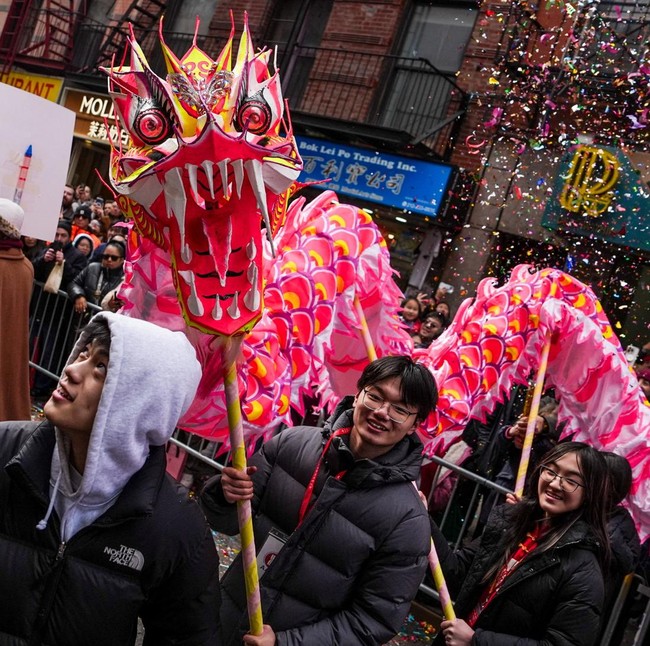 Parade Imlek Semarakkan Chinatown Manhattan