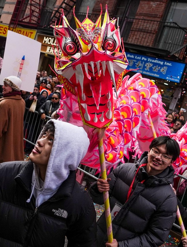 Parade Imlek Semarakkan Chinatown Manhattan