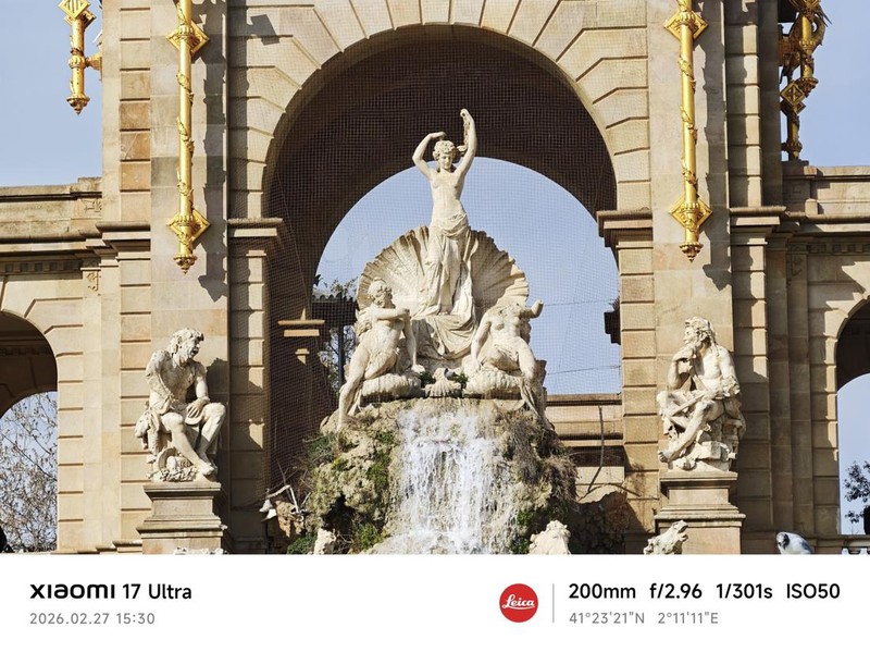 Pemandangan Barcelona Dipotret dengan Xiaomi 17 Ultra