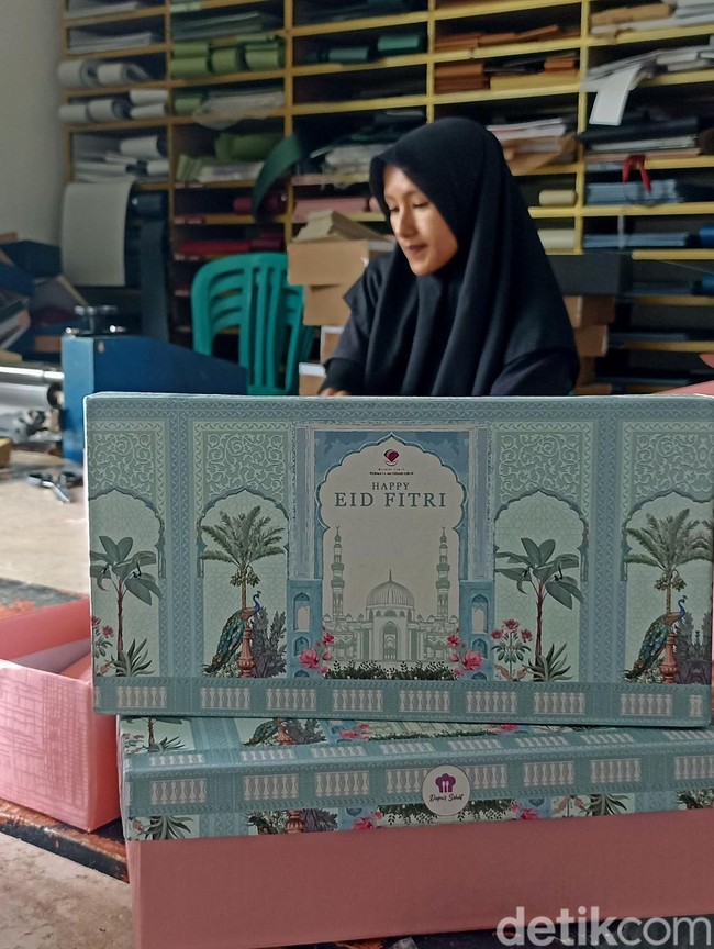 Pesanan Box hampres di Blitar Melonjak Jelang Lebaran