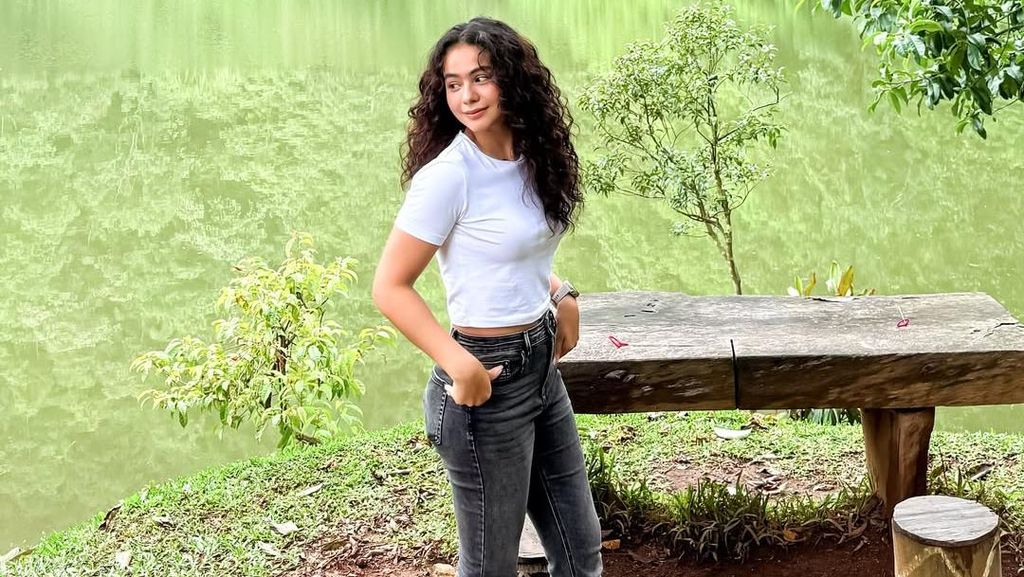 Cara Sahila Hisyam Tetap Cantik Meski Belum Nikah di Usia 33 Tahun