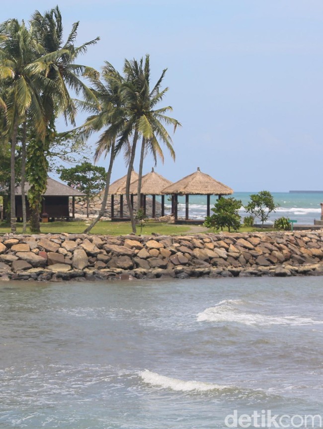 Serunya Liburan di Tanjung Lesung! Surga Watersport dan Konservasi Penyu dalam Satu Kawasan