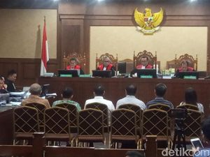 Saksi Sebut Nadiem Gaji Tenaga Ahli Kementerian Ratusan Juta Pakai APBN