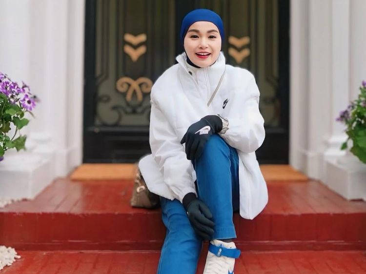 Pola Olahraga Soraya Larasati Saat Ramadan