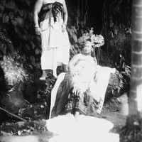 Di keterangan unggahan, Tara memberi judul foto-foto pemotretannya itu dengan Semara Ratih. Semara Ratih sendiri merujuk pada dewa-dewi dalam mitologi Hindu Bali, yang disimbolkan sebagai manifestasi cinta kasih, kesetiaan, dan keharmonisan. Foto: Instagram/@tarabasro