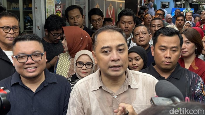 Wali Kota Surabaya Eri Cahyadi
