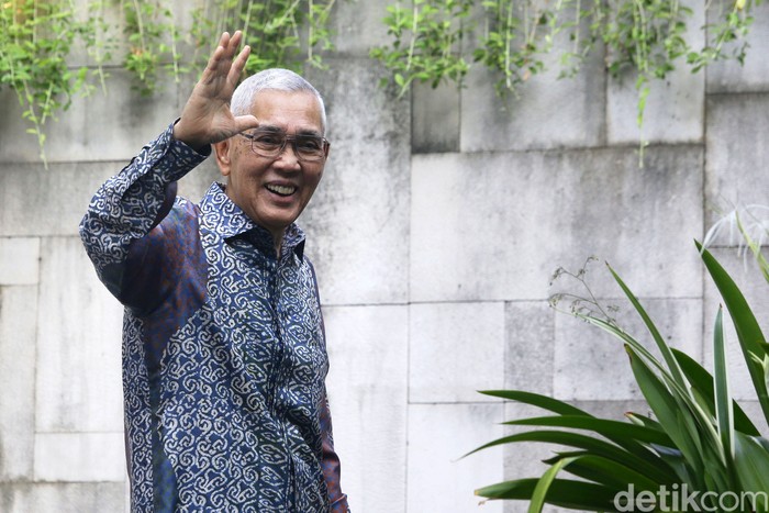 Wapres ke-6 RI Try Sutrisno