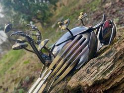 9 Karya Seni Logam Jenius yang Membuktikan Kekuatan Imajinasi