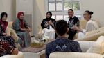 Tunjukkan Kondisi Aman, Agnez Mo Bukber Bareng KJRI hingga Jalan Kaki di Dubai