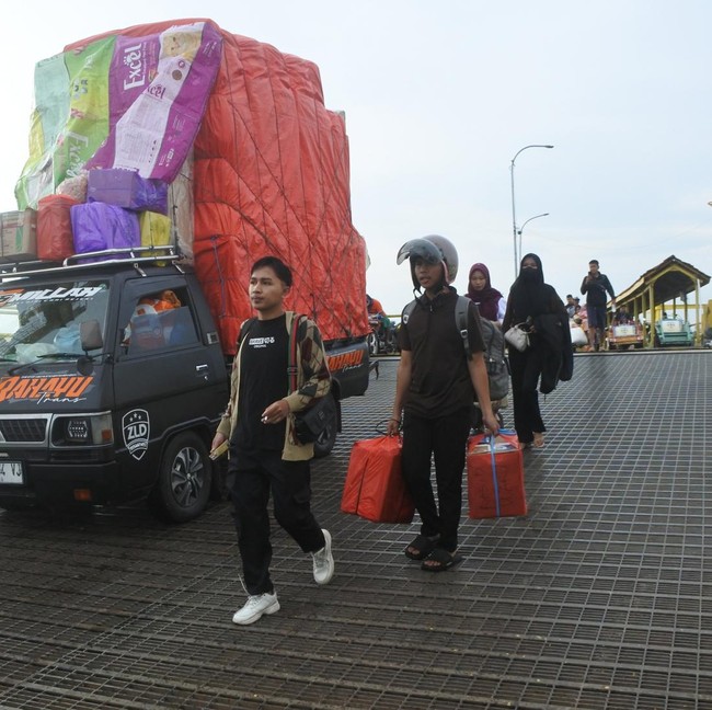 Antisipasi Padat, Warga Pulau Sapudi Mudik Lebih Awal