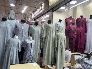 Tren Baju Lebaran Couple 2026: Sarimbit Melayu Laris di Tanah Abang