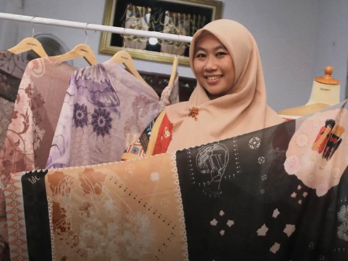 Pemberdayaan BRI Bantu Hijasmita Tumbuh Lewat Desain Modern Nuansa Lokal