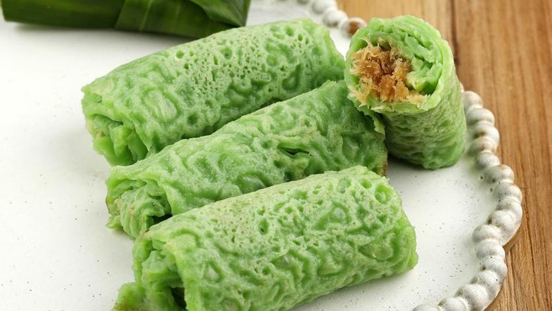 Resep Dadar Gulung Isi Unti Kelapa yang Manis dan Harum Nangka