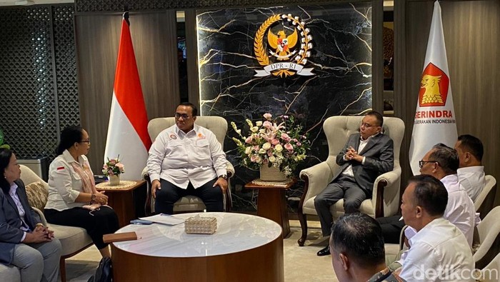 **Dasco Terima Presiden KSPSI Andi Gani, Bahas RUU Ketenagakerjaan dan PPRT**