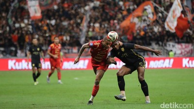 Dramatis ! Persija Ditahan Imbang Borneo