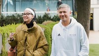 Dalam kesempatan itu, Gading Marten sedang liburan bareng Medina Dina. Foto: dok instagram Gading Marten