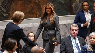 Foto: Gaya Melania Trump Pimpin Rapat Dewan Keamanan PBB saat AS Serang Iran