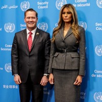 Duta besar Iran untuk PBB, Amir Saeid Iravani, mengatakan bahwa sangat memalukan dan munafik bagi AS untuk mengadakan pertemuan tentang melindungi anak-anak selama perang, sementara mereka melancarkan serangan ke kota-kota Iran yang padat penduduk. Bagi Amerika Serikat, melindungi anak-anak dan menjaga perdamaian dan keamanan internasional jelas berarti sesuatu yang sangat berbeda dari apa yang tercantum dalam Piagam PBB, kata Iravani kepada wartawan, seperti dikutip dari detiknews. (Foto: REUTERS/Jeenah Moon)