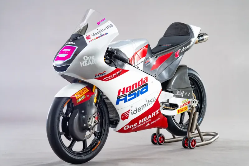 Honda NSF250RW Honda NSF250RW