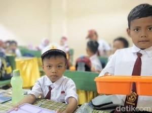 BGN Buka Kanal Aduan untuk Guru, MBG Tak Layak Harus Dikembalikan ke SPPG