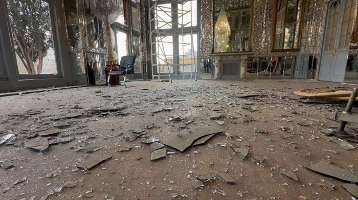 Istana Golestan Rusak Dihantam Puing Rudal