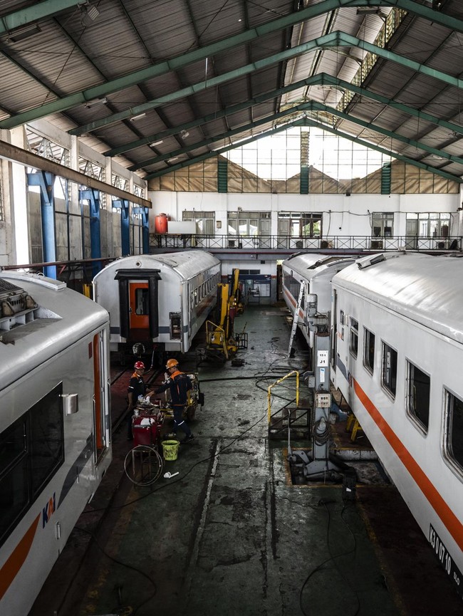 Jelang Angkutan Lebaran 2026, KAI Intensifkan Perawatan Kereta di Semarang