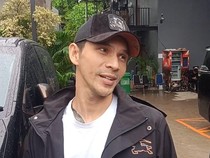 Jonathan Frizzy Bentuk Badan demi Penampilan