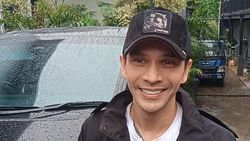 Senyum Jonathan Frizzy Usai Lepas dari Kasus Hukum