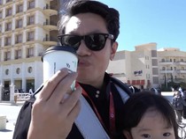 Melki Bajaj Umrah Bareng Keluarga, Cicip Nasi Mandhi hingga Jajan Kopi