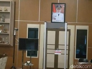 Penampakan Kantor Bupati Pekalongan Fadia Arafiq Disegel KPK