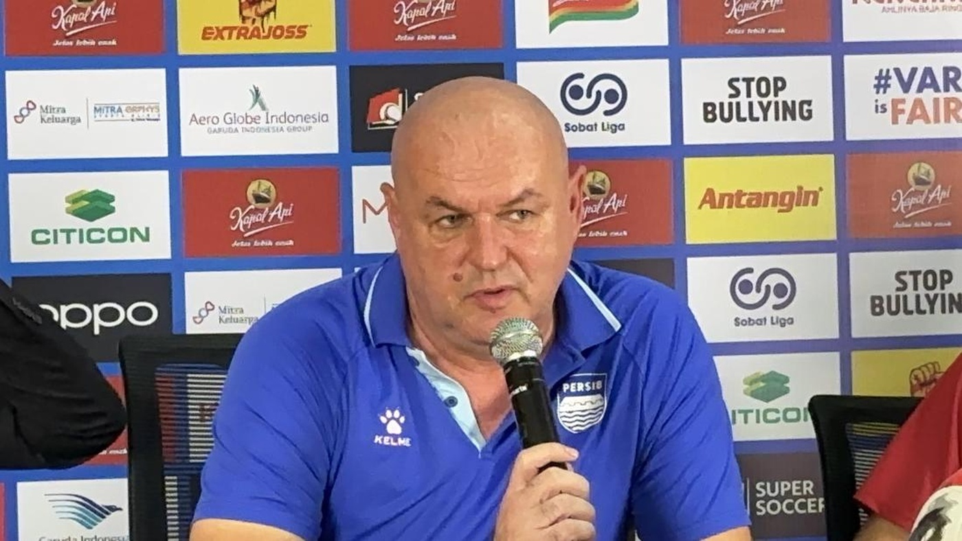 Persib Ditempel Ketat Rival Kuat Amankan Puncak Klasemen Liga