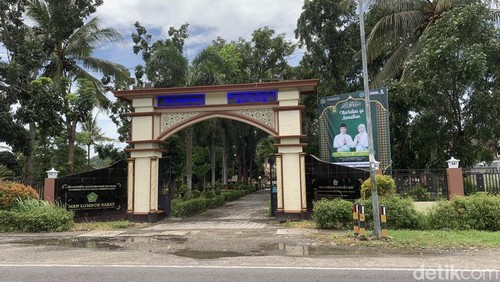 Penampakan dari depan Madrasah Aliyah Negeri (MAN) Lombok Barat di Kecamatan Gerung, Selasa (3/3/2026).