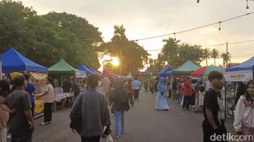 PKL di bekas Bandara Selaparang, Mataram, Selasa (3/3/2026).