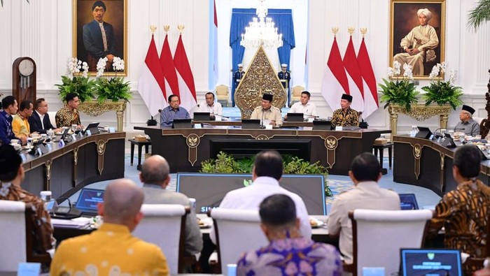 Prabowo gelar pertemuan dengan Presiden dan Wapres terdahulu di Istana (Muchlis Jr - Biro Pers Sekretariat Presiden)