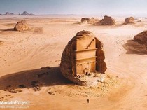 Qasr Al-Farid, Makam di Tengah Gurun Jejak Kaum yang Diazab Allah