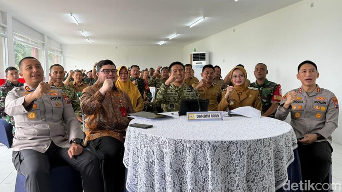 Rapat soal KDKMP di Kota dan Kabupaten Kediri