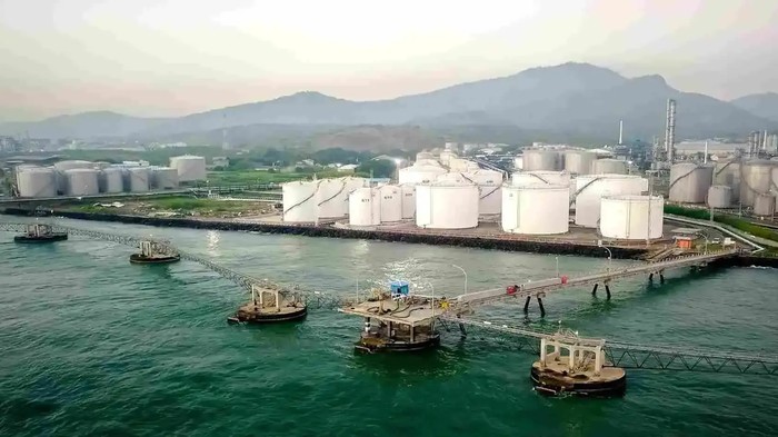 Sistem Terintegrasi Dukung Efisiensi Distribusi Industri Energi dan Kimia