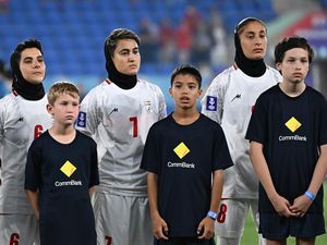 Ketum Federasi Iran Ungkap Kronologi Timnas Putri Tertahan di Australia