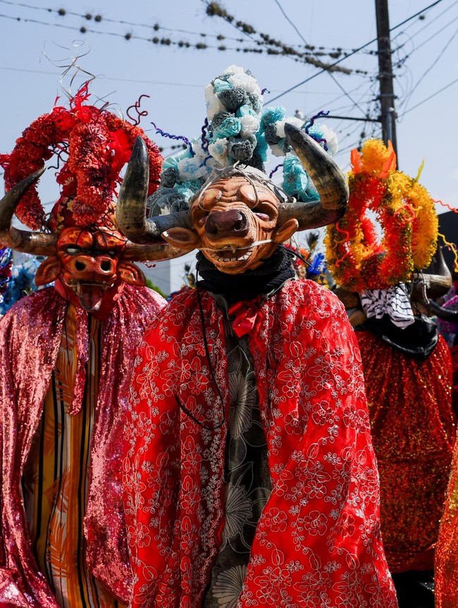 Topeng Kayu Menghidupkan Warisan Afro-Meksiko di Veracruz