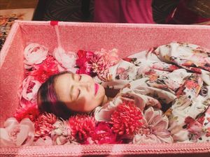 Rest in Peace, Meditasi Dalam Peti Mati Jadi Tren Mental Health di Jepang