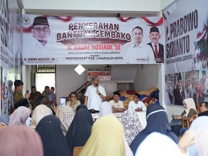 Andre Rosiade Bagikan 3.000 Paket Sembako di Lima Puluh Kota Sumbar