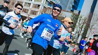Angga Yunanda mengikuti Tokyo Marathon 2026 dengan mengambil jarak 42 km. Ia berhasil finish dengan waktu 5 jam 32 menit. (Foto: dok Instagram angga)