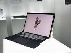 Lebih Dekat dengan Asus ROG Flow Z13-KJP: Spesial!