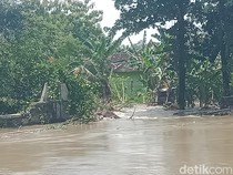 Seratusan Orang Ngungsi Imbas Banjir di Cawas Klaten