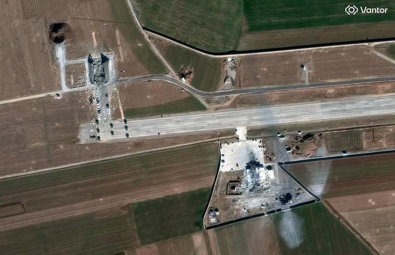 Citra satelit menunjukkan skala serangan Iran