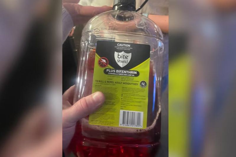Dikira Jus Cranberry, Ternyata Obat Nyamuk! Dua Anak Dilarikan ke RS
