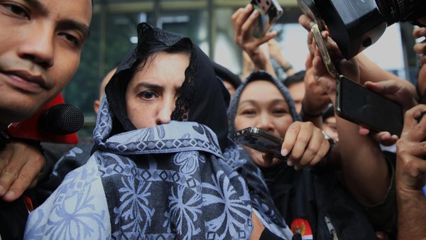 Kena OTT KPK, Bupati Pekalongan Fadia Arafiq Resmi Ditahan