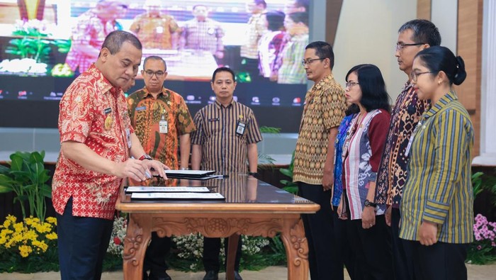 Gubernur Luthfi Jadikan Pendidikan Kunci Tekan Angka Kemiskinan