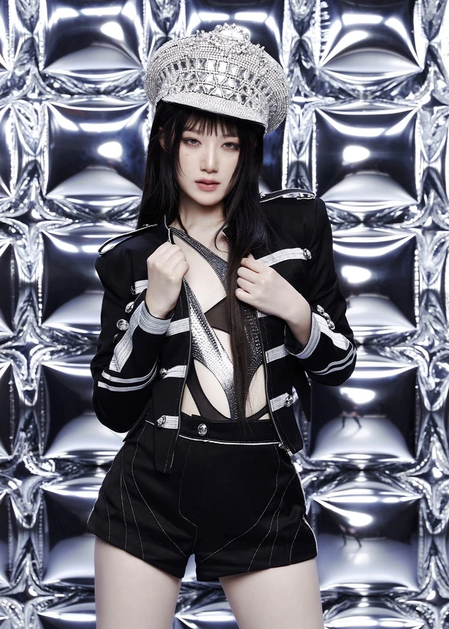 Personel termuda i-dle, Yeh Shuhua dinobatkan sebagai visual of the group. Seperti Tzuyu TWICE, ia berasal dari Taiwan dan lolos audisi CUBE Entertainment di sana. Foto: dok. X