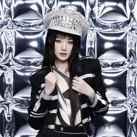 Personel termuda i-dle, Yeh Shuhua dinobatkan sebagai visual of the group. Seperti Tzuyu TWICE, ia berasal dari Taiwan dan lolos audisi CUBE Entertainment di sana. Foto: dok. X